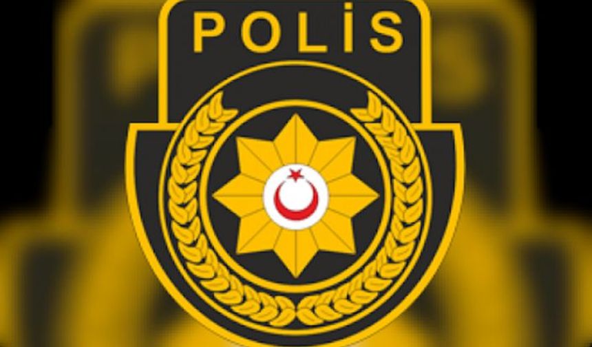 Sahte pasaportla yurtdışına çıkmak isteyen iki kişi tutuklandı
