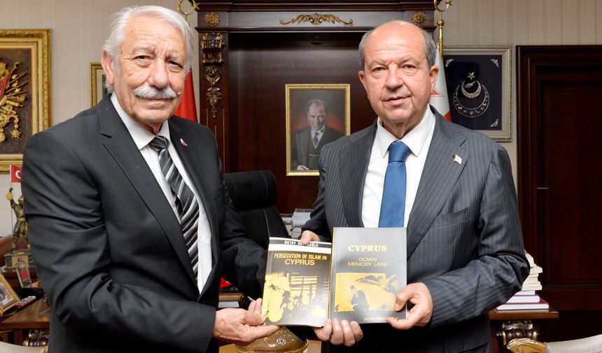 Cumhurbaşkanı Ersin Tatar, Şair-yazar Oktay Öksüzoğlu’nu Kabul Etti