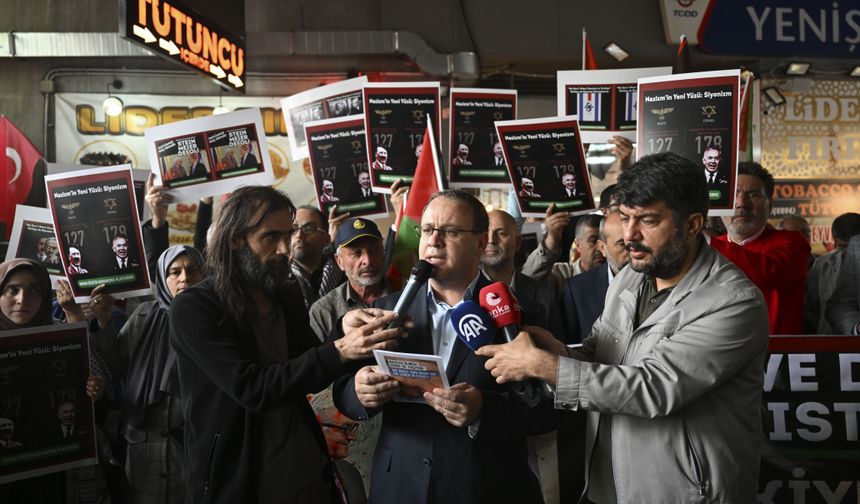 Steinmeier, Ülkesinin İsrail'e Desteği Nedeniyle Ankara'da Protesto Edildi