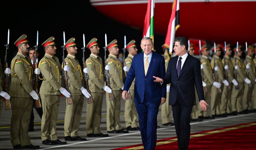 Türkiye Cumhurbaşkanı Erdoğan Erbil'de Törenle Karşılandı