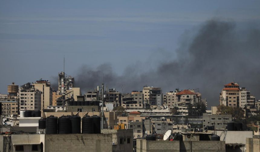 İsrail'in Gazze'ye Gece Boyunca Düzenlediği Saldırılarda En Az 7 Filistinli Öldü