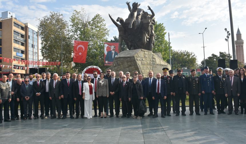 KKTC'nin 41. Kuruluş Yıl Dönümü Antalya'da Kutlandı