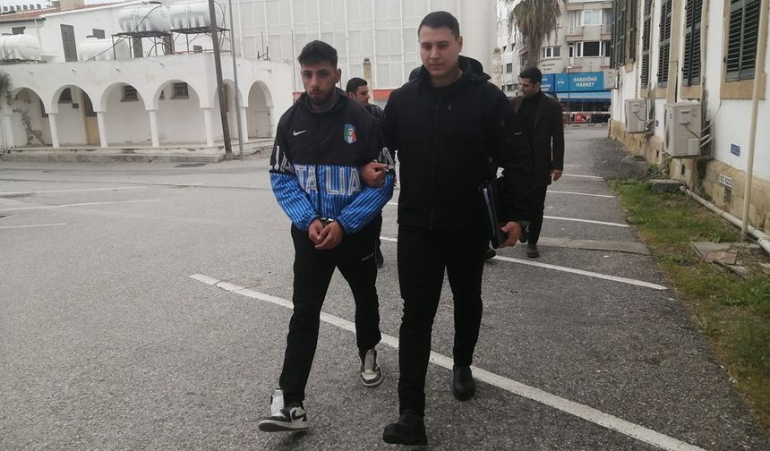 Kız arkadaşını darp ettiği iddiasıyla tutuklanan zanlı mahkemeye çıkarıldı