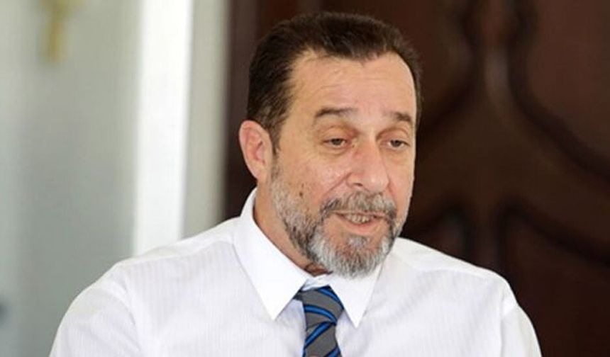 Denktaş: “Bu adanın eşit sahibi olduğumuzu yeniden hatırlatmalıyız”