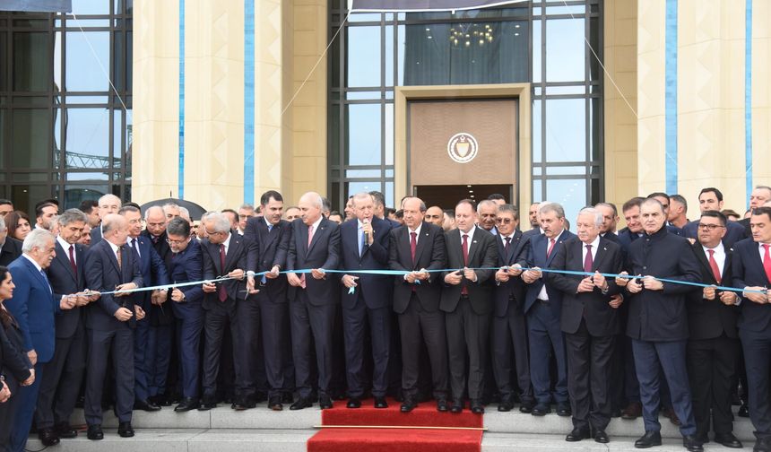 Cumhuriyet Yerleşkesinin açılışı törenle yapıldı
