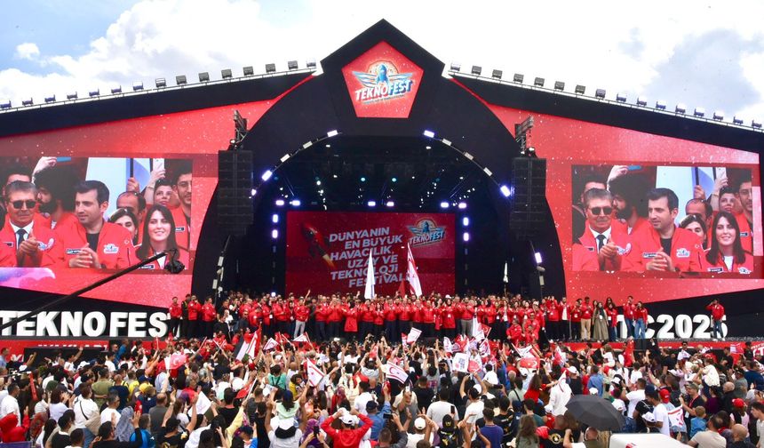 TEKNOFEST KKTC'nin teknoloji yarışmalarında ödüller sahiplerini buldu