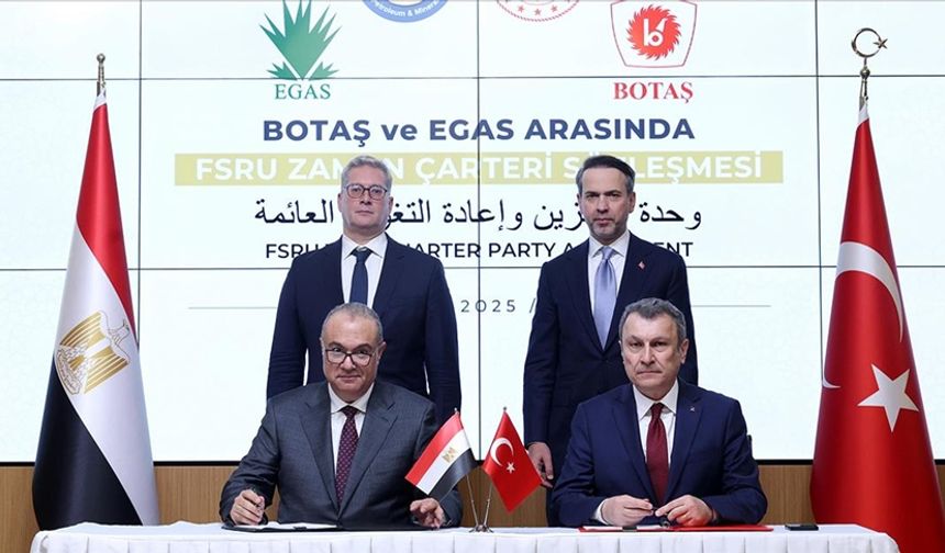 Bayraktar, BOTAŞ'a ait FSRU'nun ilk kez yurt dışında görev yapacağını bildirdi