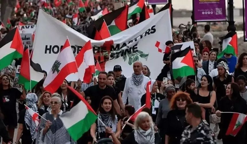 Fas'ta binlerce kişi, İsrail'in Gazze'deki soykırımının durdurulmasını talep etti