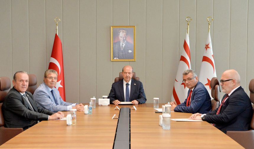 Cumhurbaşkanı Tatar, New York toplantısı öncesinde siyasi partilerle bir araya geldi