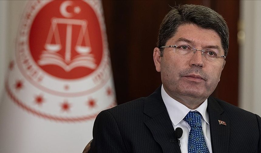 Tunç’tan "sahte diploma" soruşturmalarına ilişkin açıklama: “199 kişi hakkında kamu davası açıldı”