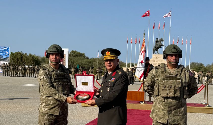 Güvenlik Kuvvetleri Komutanlığı 4. Piyade Alayı Sancak Devir Teslim Töreni yapıldı