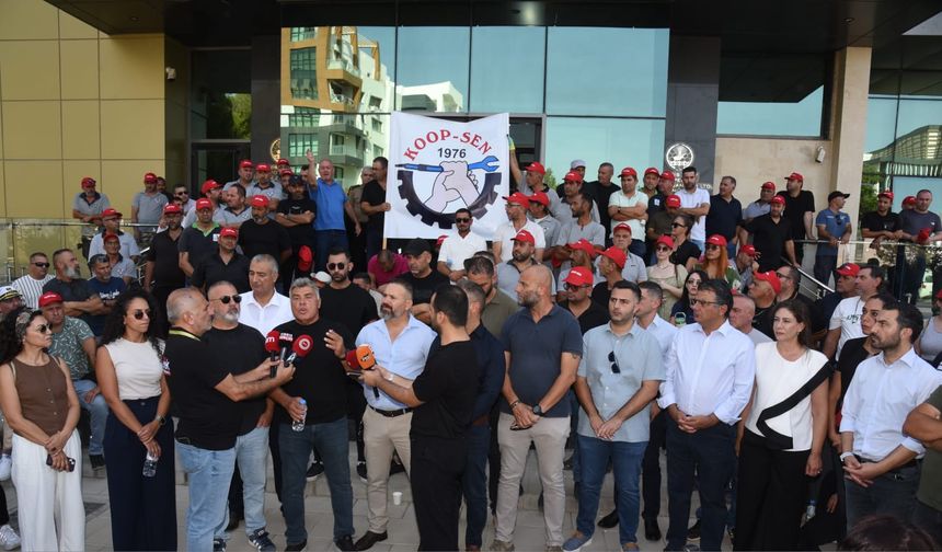 Kooperatif Merkez Bankası iştiraklerinde yarın da grev var… Sendika, KOOPBANK Genel Müdürlük önünde olacak