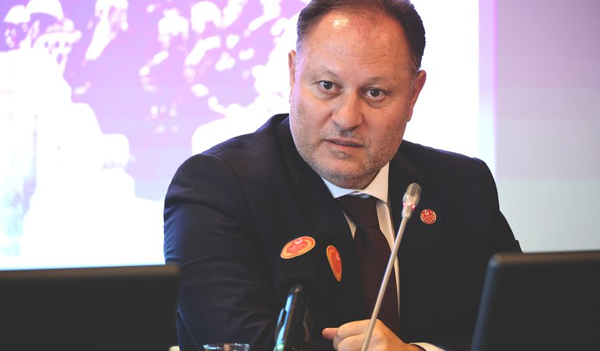 Öztürkler: “Kaderimiz Türkiye ile birdir”