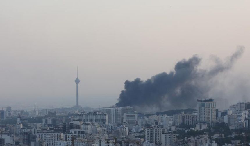 İsrail televizyonu: Mossad, hazirandaki saldırıdan önce İran'a 100'den fazla yabancı ajanını konuşlandırdı