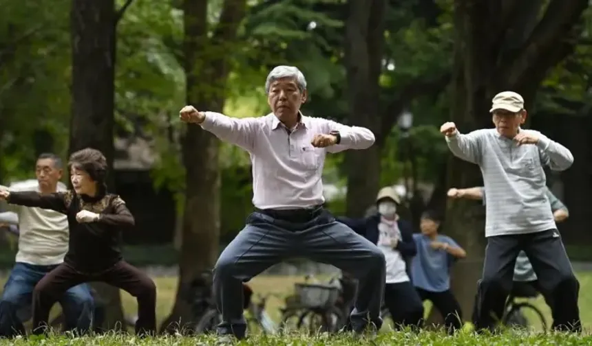 Japonya'da 100 yaşını geçenlerin sayısı 100 bini buldu