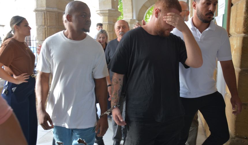 1 Kilo Hintkeneviri Ele Geçirildi: 2 Kişi Tutuklandı