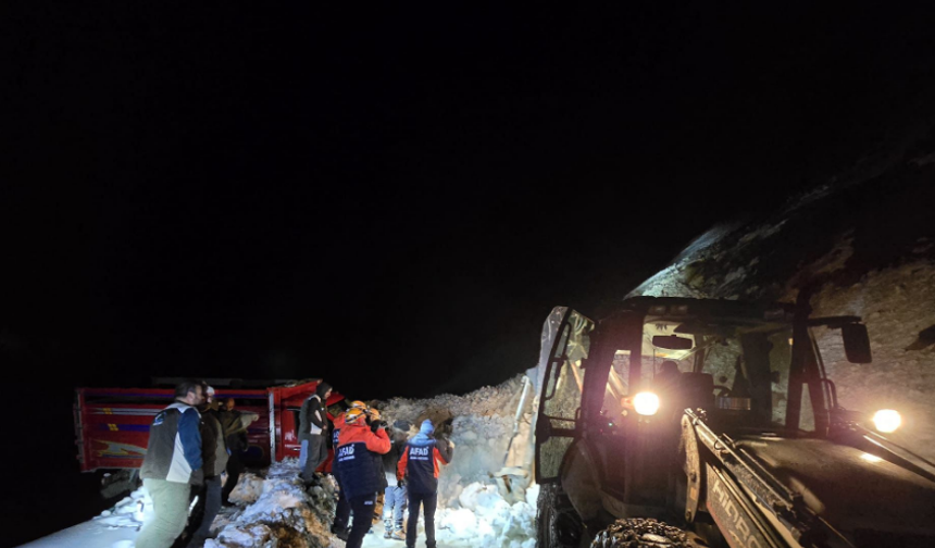 Rize'de çığ nedeniyle mahsur kalan 15 kişi kurtarıldı