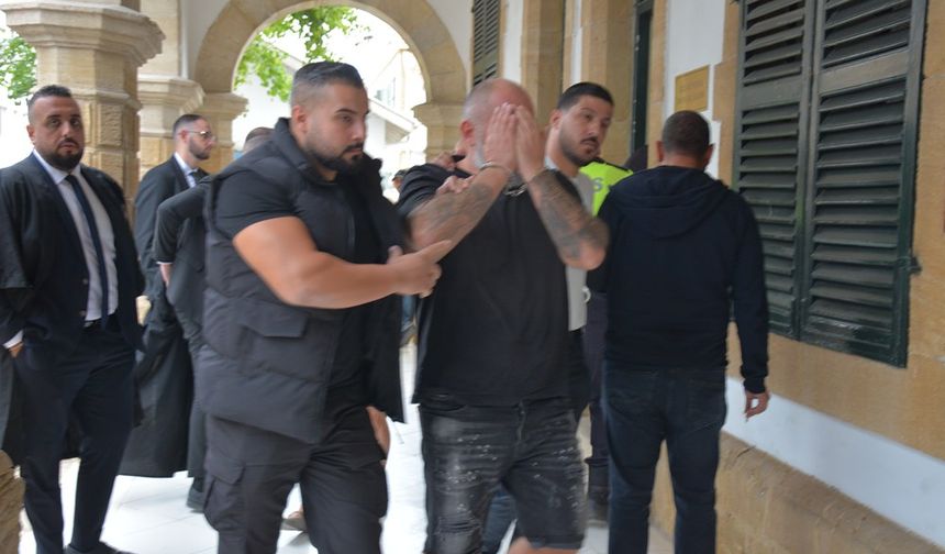 Lefkoşa’da 120 gram uy*şturucu taşımakla itham edilen zanlı 8 gün tutuklu