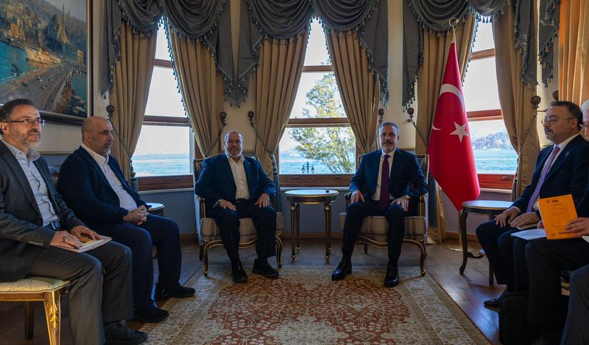 Bakan Fidan, Hamas Siyasi Büro üyeleriyle bir araya geldi