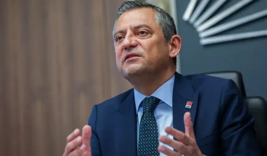 CHP Genel Başkanı Özel'den, 10 Kasım Atatürk'ü Anma Günü mesajı...