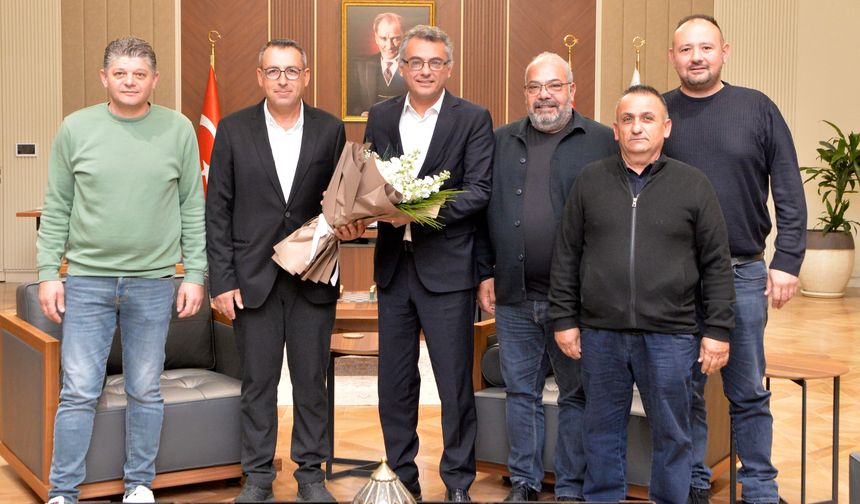 Cumhurbaşkanı Erhürman, Kasaplar Birliği Başkanı ve yönetim kurulunu kabul etti