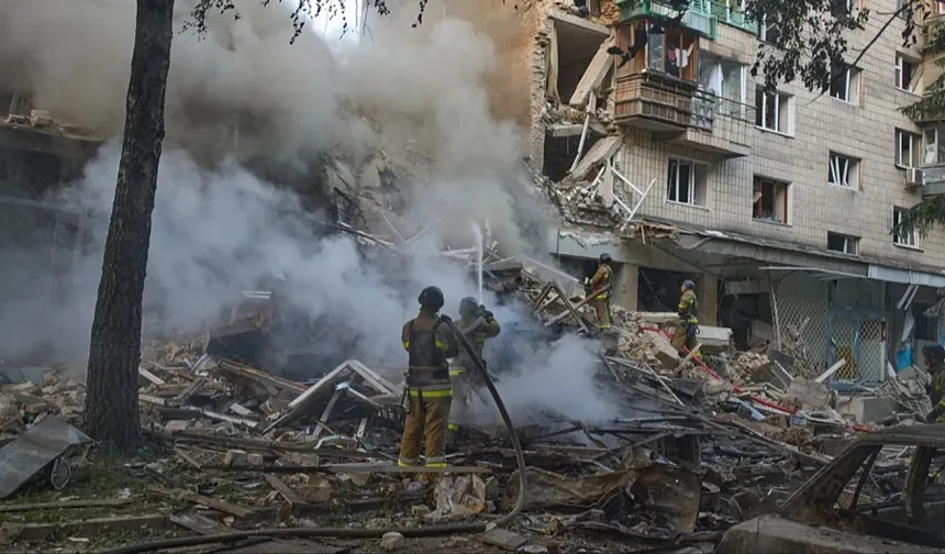 Ukrayna: Rusya'nın Kiev'de kliniğe düzenlediği saldırıda 1 kişi öldü, 3 kişi yaralandı