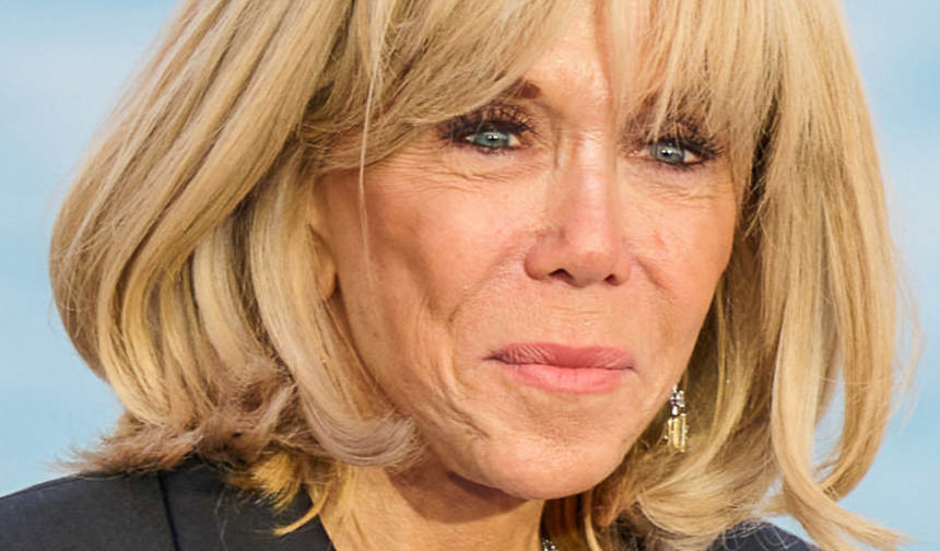 Fransa’da Brigitte Macron’un cinsiyeti hakkında iddialarda bulunan 10 kişi siber zorbalıktan suçlu bulundu