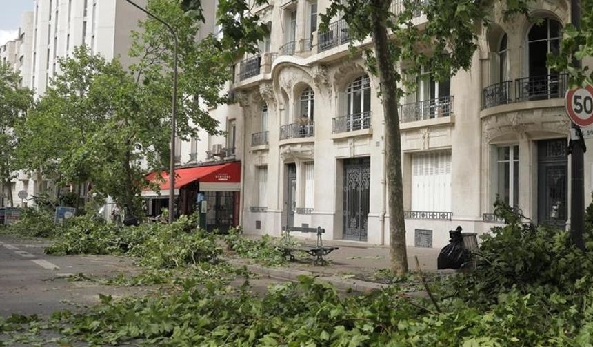 Fransa'da Goretti Fırtınası nedeniyle 92 bin hanede elektrik kesintisi sürüyor