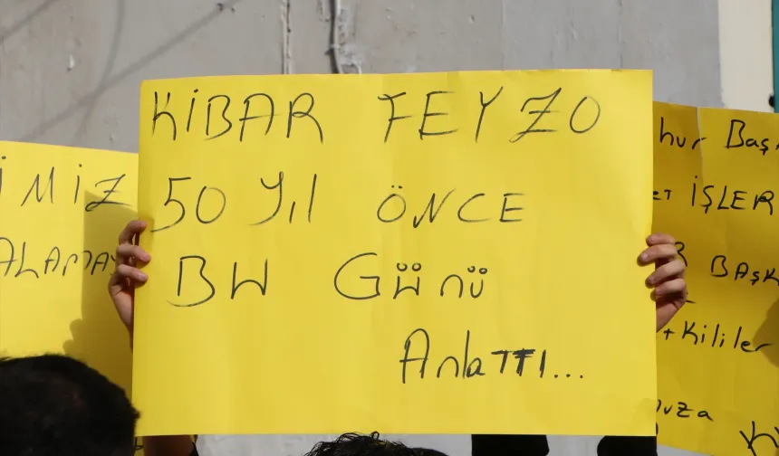 Adana'da bir grup gençten 'başlık parası' eylemi!