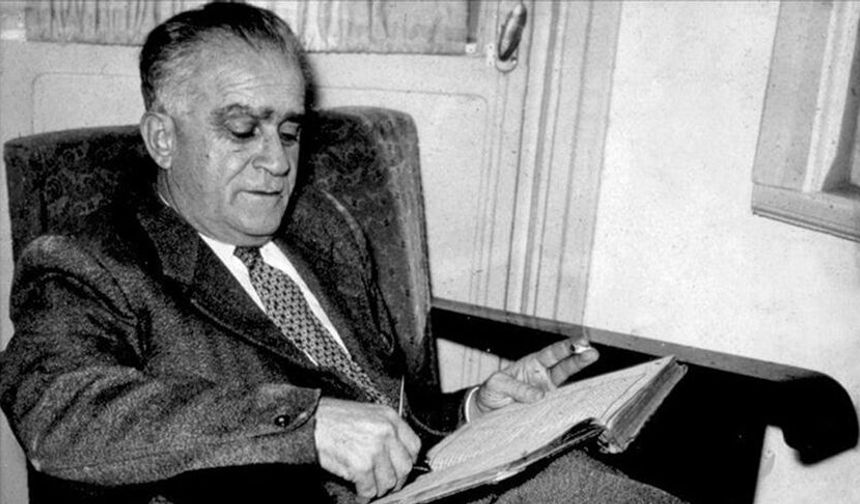 Türk modernleşmesindeki sorunları hayatın ortasında durarak aşan yazar: Ahmet Hamdi Tanpınar