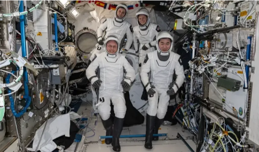 NASA'nın acil durum tahliyesi bu gece canlı yayınlanacak