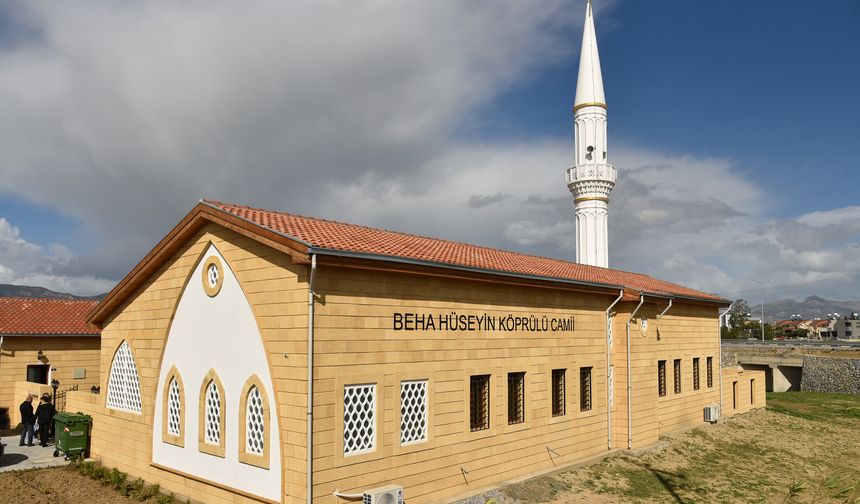 Beha Hüseyin Köprülü Camii düzenlenen törenle ibadete açıldı