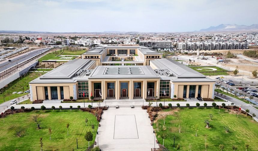 Meclis Genel Kurulu'nda güncel konuşmalar yapılıyor...Ektam'da yaşanan sorunlar görüşüldü