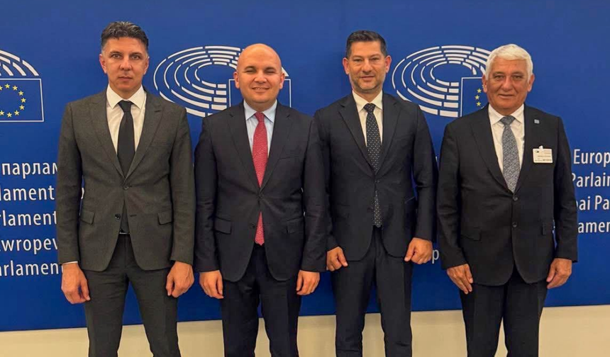 AMCAOĞLU: BRÜKSEL’DE ÖNEMLİ TEMASLARDA BULUNDUK