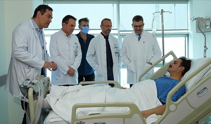 Karaciğer nakli yapılan oyuncu Ufuk Özkan'dan yoğun bakım sonrası ilk açıklama