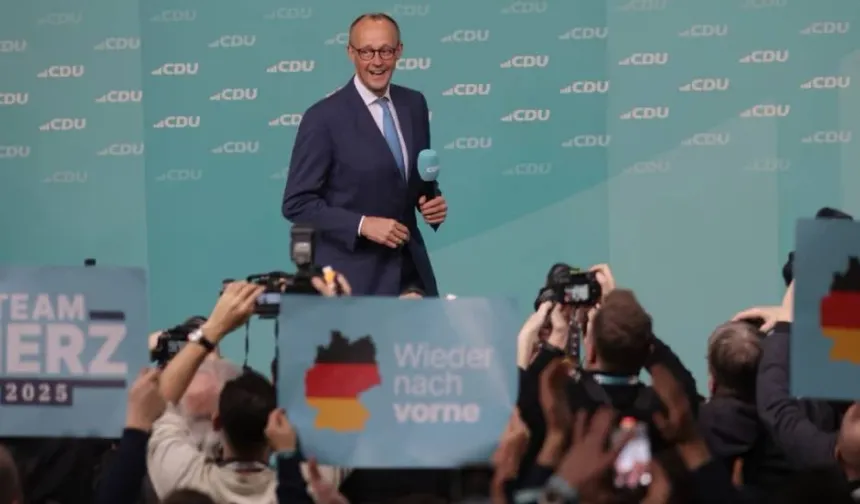 Almanya’da çoğunluk Başbakan Friedrich Merz’in Putin ile doğrudan görüşmesini destekliyor