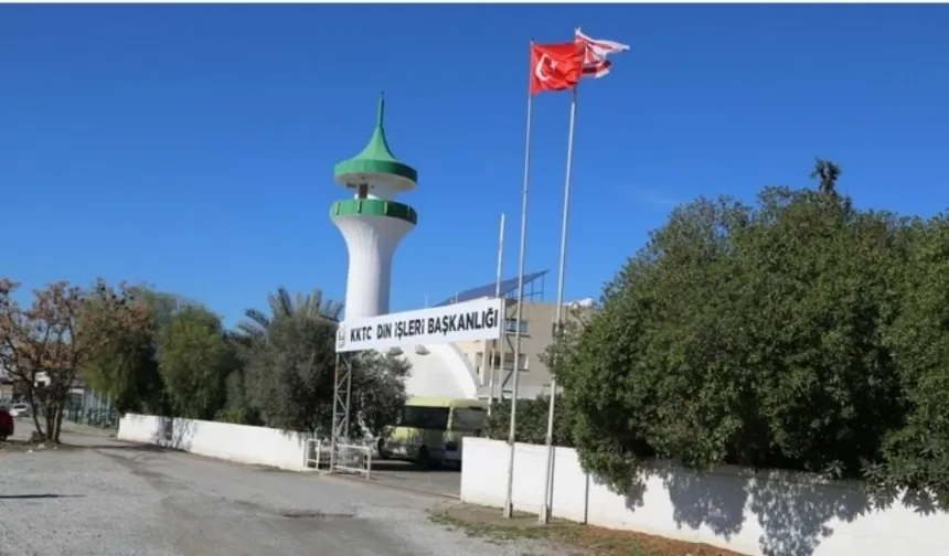 Din İşleri: Toplumsal barışı zedeleyen, inancı aşağılayan yayınlarla ilgili gerekli hukuki girişimleri yapacağız