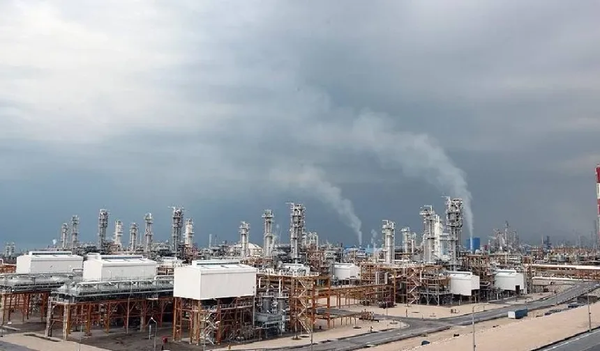 IEA: Güçlü büyüyen küresel elektrik talebi için şebeke yatırımları hızla artmalı