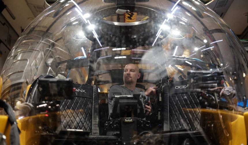 Çin derin deniz turizmine yöneldi: 1000 metre derine inen denizaltı