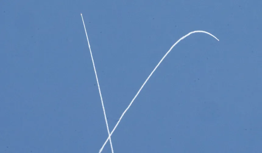 İran ordusu: ABD'ye ait BAE ve Ürdün'de konuşlu radar ve erken uyarı sistemleri vuruldu