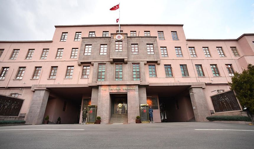 Türkiye MSB duyurdu: İran'dan atılan füze etkisiz hale getirildi