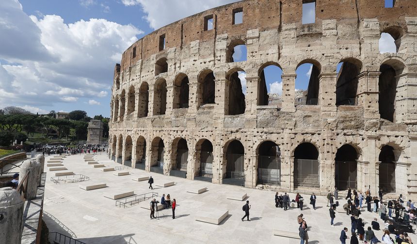 Roma'nın simge yapısı Kolezyum’un güney koridorları yeniden ziyarete açıldı