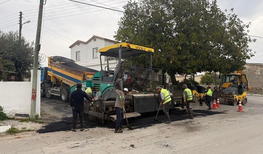 İskele’de asfaltlama çalışmaları devam ediyor