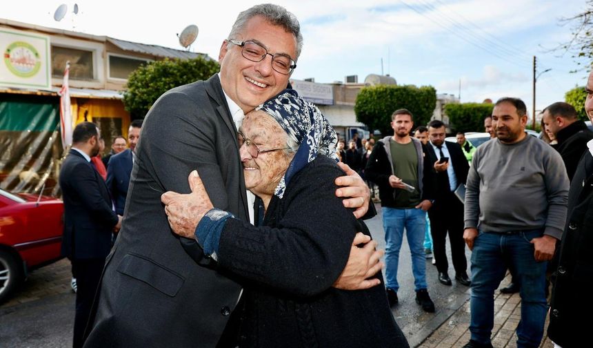 Erhürman, “daha güzel günlere inancın ve umudun, sevgiyle, bilgiyle ve kararlılıkla devam ettiğini” belirtti