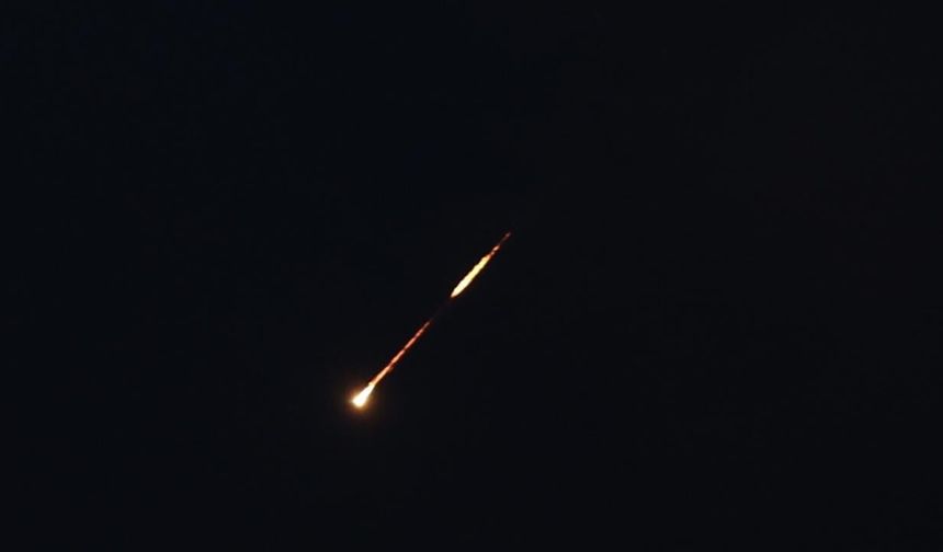 BAE: "İran'dan füze ve İHA saldırılarına karşı hava savunma sistemleri devreye girdi"