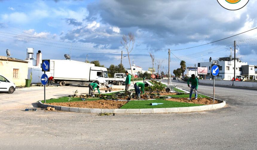 Vadili’de kavşak düzenleme çalışması devam ediyor