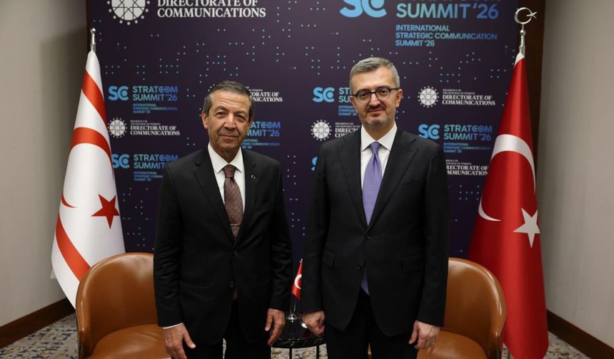 Türkiye İletişim Başkanı Duran, Dışişleri Bakanı Ertuğruloğlu ile bir araya geldi