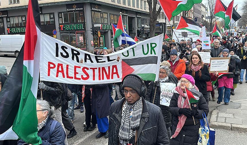 İsveç'te, İsrail'in Gazze ve Lübnan'a yönelik saldırıları protesto edildi