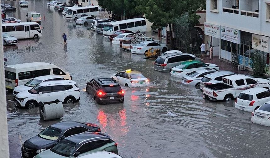 Körfez ülkelerinde aşırı yağışlar ve sel, can kaybına neden oldu