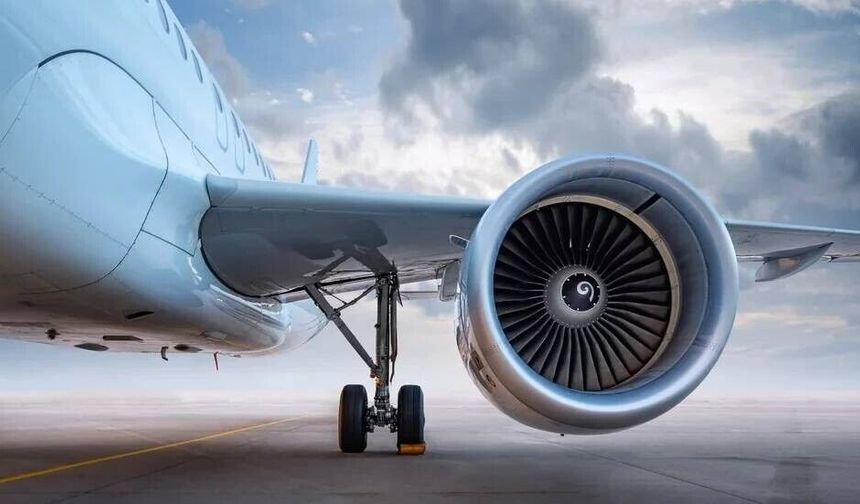 Hürmüz Boğazı'nda tedarik akışının kesilmesiyle jet yakıtı fiyatları bir ayda iki katına çıktı